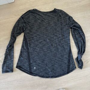 Lululemon long sleeve tshirt